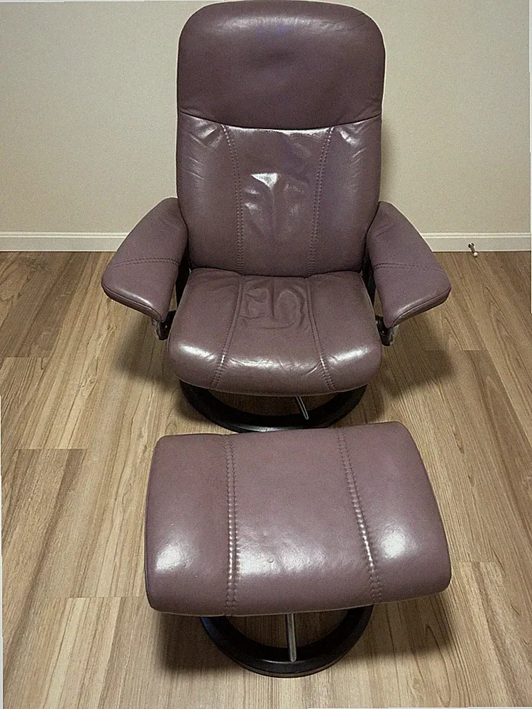 Lounge Chair and Ottoman Set Swivel purple real leather